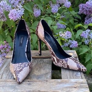 NEW Zara Snakeskin Heels